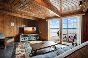 2 Units on Fife Lake with Hot Tub-Sleeps 14